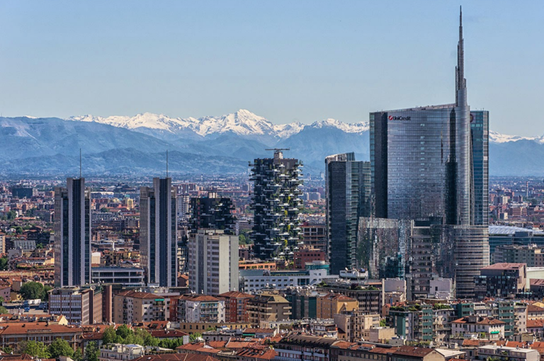 World Capital: corrono i canoni uffici in semicentro a Milano