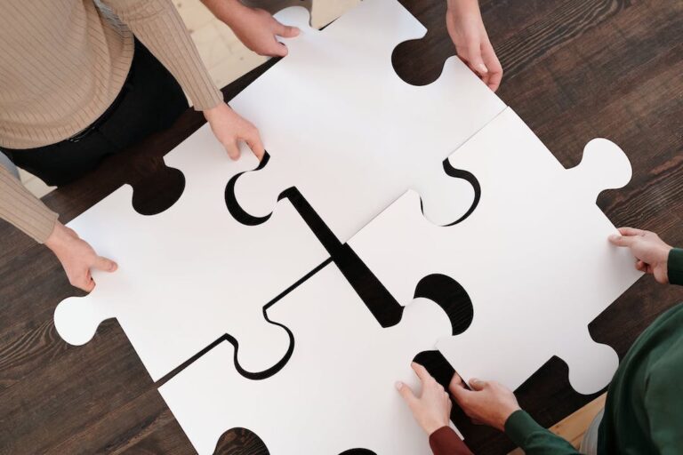 PwC: M&A, il 2021 sarà l’anno di fintech, digital ed helthcare