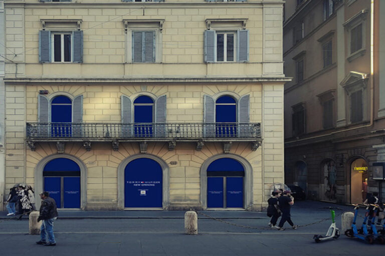 Amundi Re loca a Tommy Hilfiger via del Corso 20 a Roma