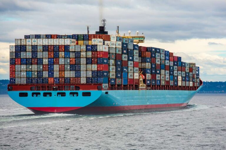 PwC: per l’Italia impatto da 95 mln al giorno con la crisi del Mar Rosso, soffre la supply chain