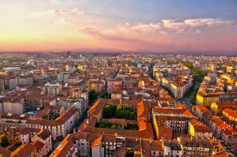Consorzio cooperative lavoratori – Lum (Libera unione mutualistica) | L’iniquità dello sviluppo immobiliare residenziale a Milano