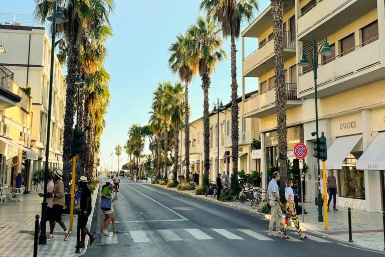 Savills: residenziale prime dinamico in Toscana, in Versilia valori fino ai 16mila euro/mq