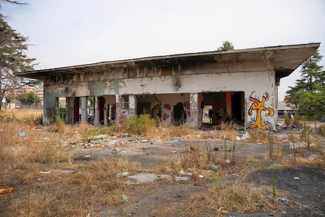 ex stazione di servizio Centocelle bonifica