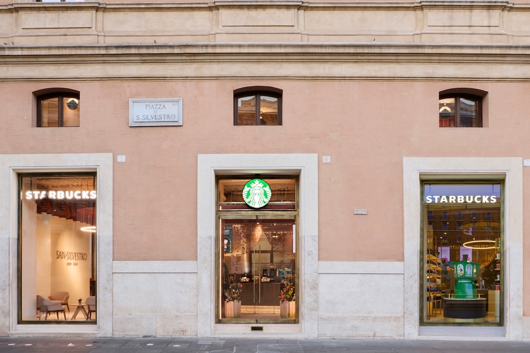 Starbucks_Flagship_Store_Roma_Esterni