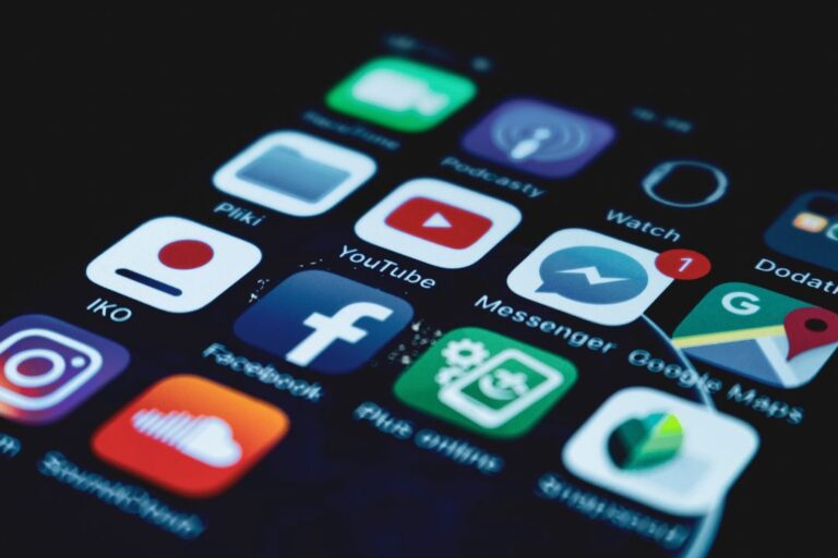 Agenti immobiliari o influencer? Oltre il feed la sostanza