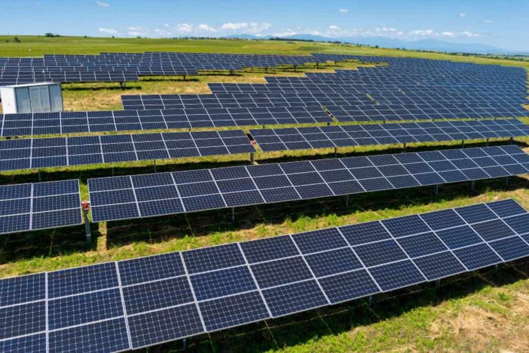 Agsm Aim acquisisce 22 impianti fotovoltaici e avvia il piano industriale 2025–2030