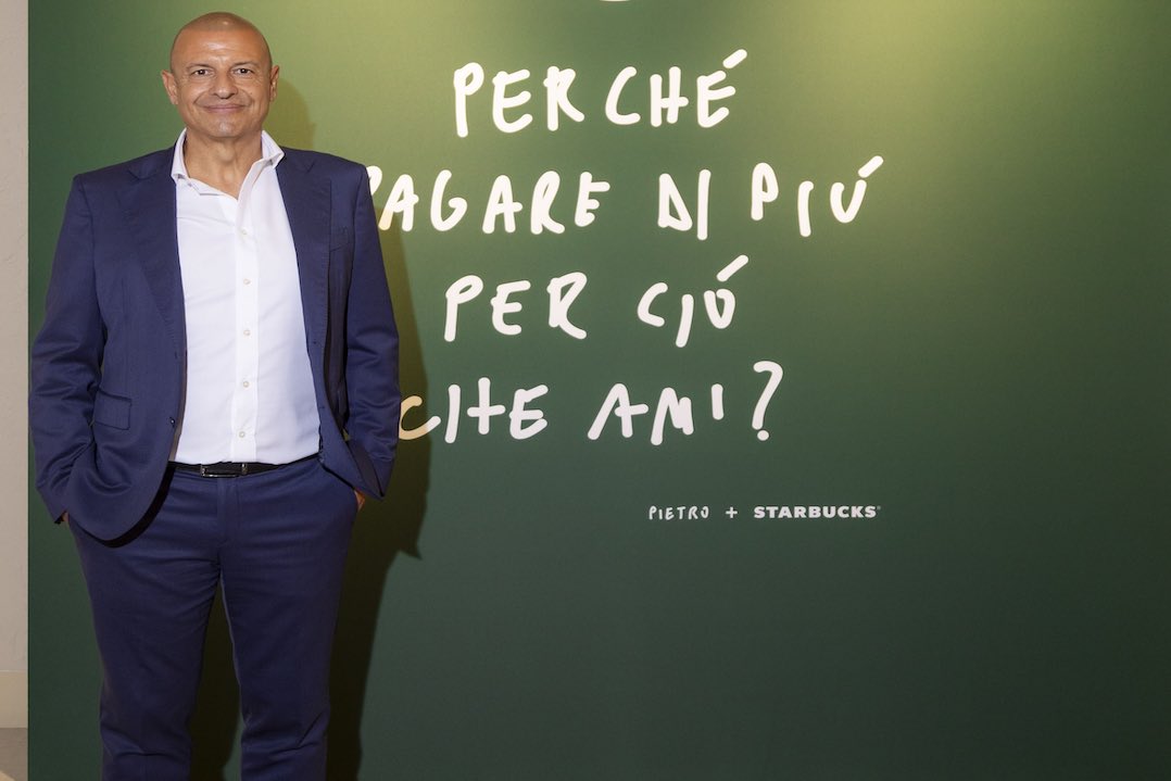 02.Vincenzo Catrambone_General Manager Starbucks Italia-min (1)