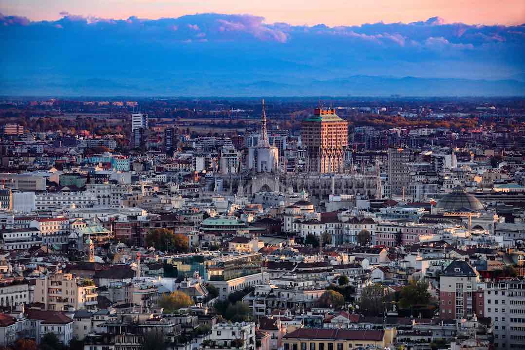Il comune di Milano riprende 30 beni immobiliari venduti tra il 2007 e il 2010, tra cui edifici storici e terreni agricoli